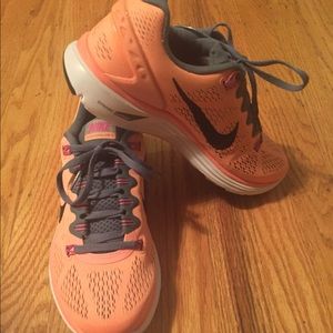 Women’s Nike Linarglide+5.  Size 8.  New.